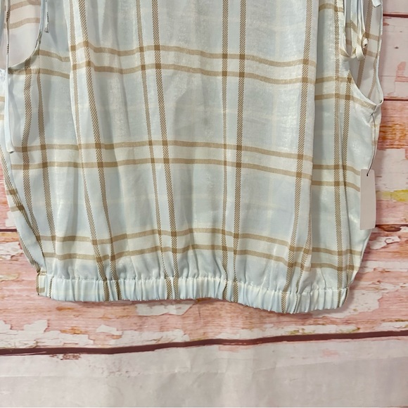 NEW laundry Shelli Segal Gathered Shoulder Top - Picture 7 of 11